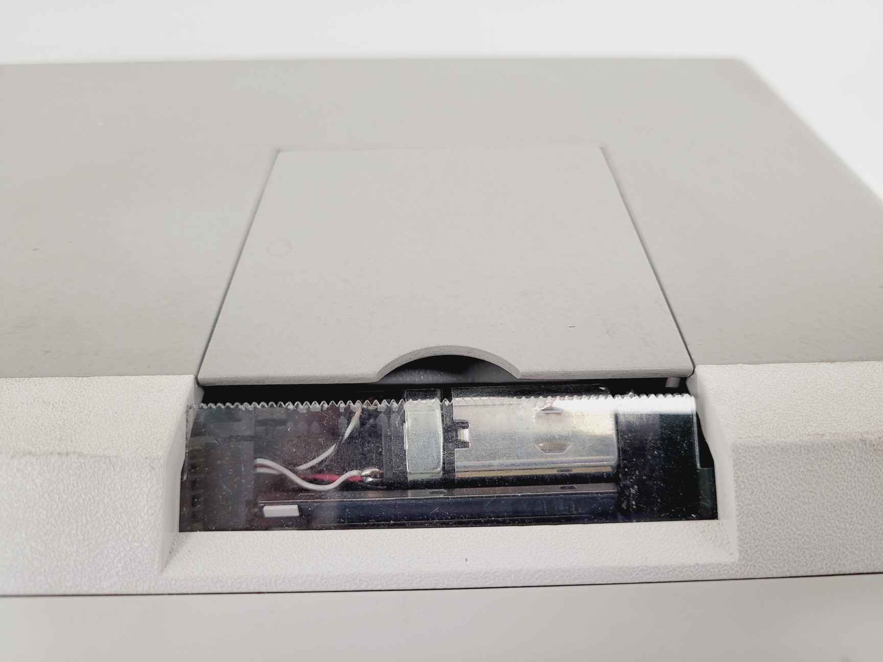 Image of YSI 2300 STAT Plus Biochemistry Analyser  Model - 2300D + Accessories Lab
