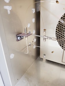 Thumbnail image of HP Agilent 6890 G1530A GC Gas Chromatography System Lab