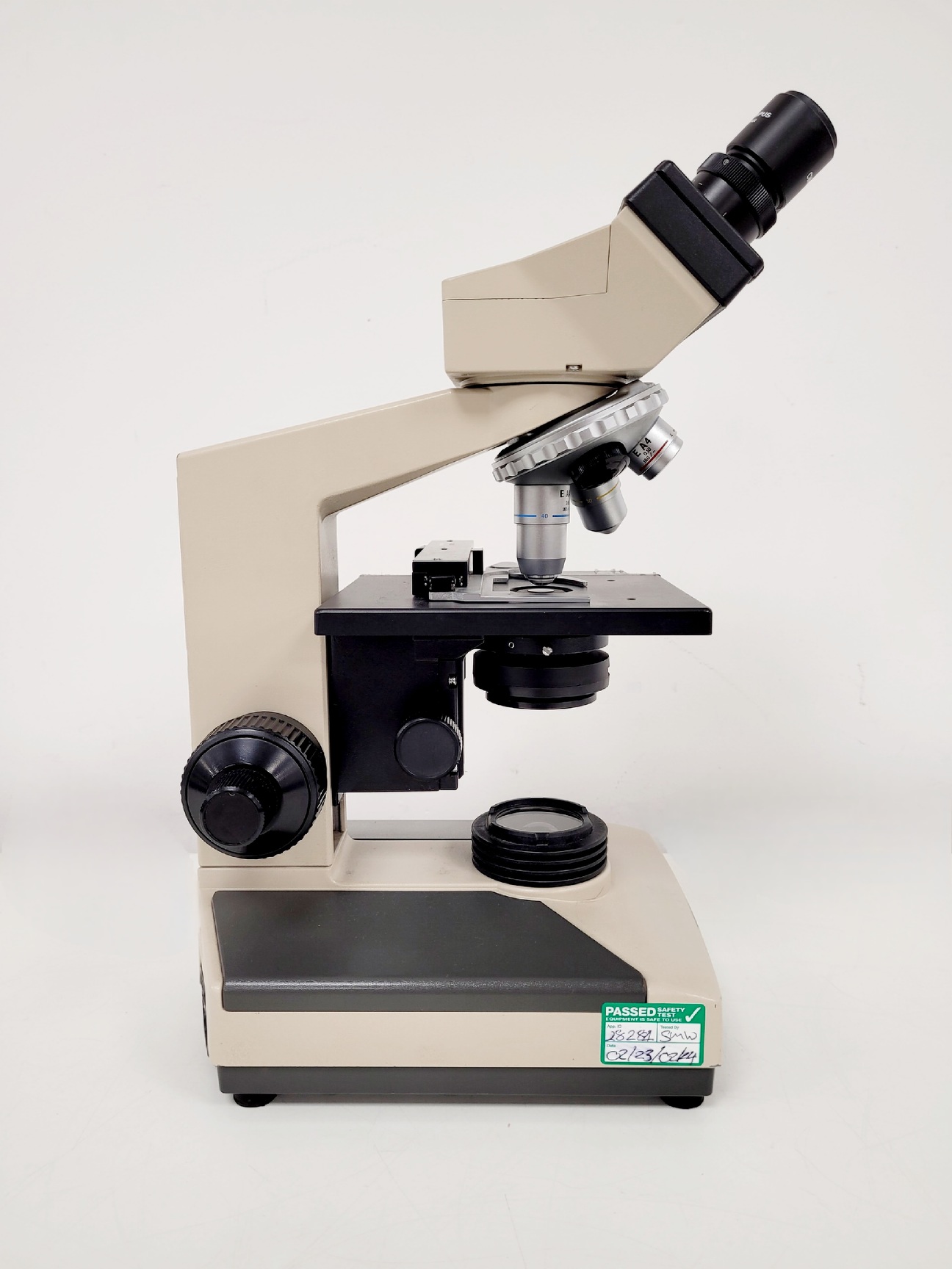 Image of Olympus CH2 CHT Binocular Laboratory Microscope with 3 x Objectives Lab
