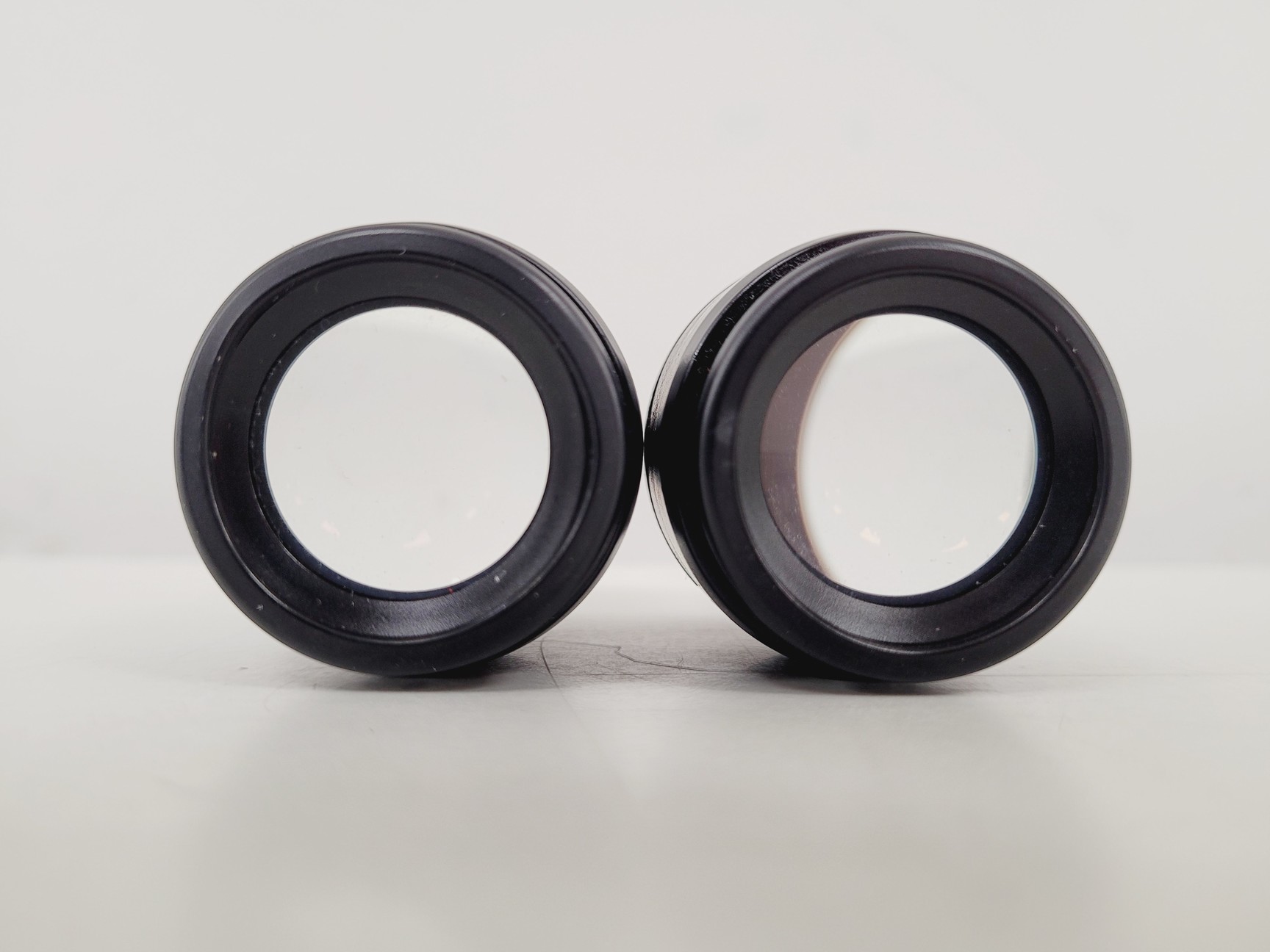 Image of Nikon Eclipse E400 Laboratory Research Microscope with 3 x Objectives Lab