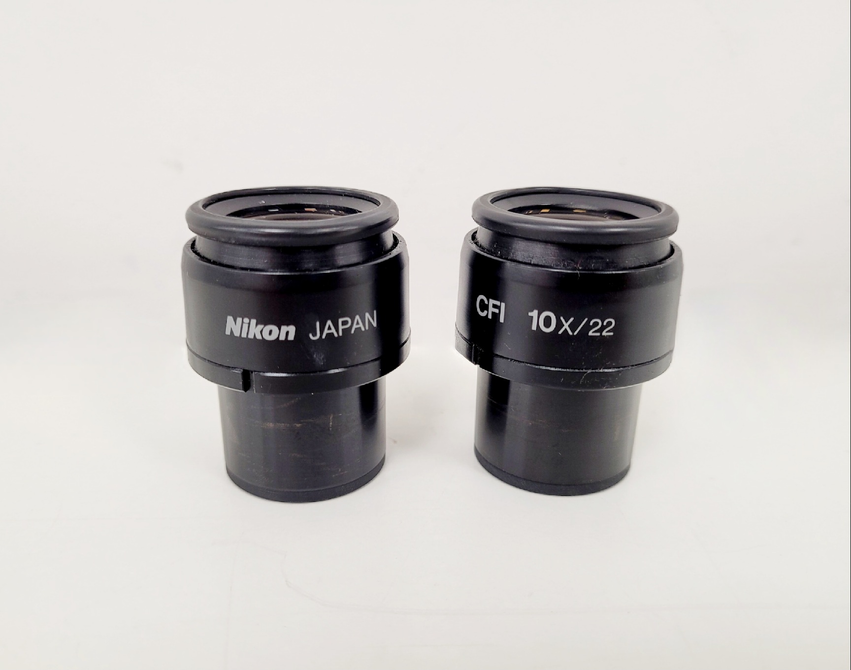 Image of Nikon Eclipse E400 Laboratory Research Microscope with 3 x Objectives Lab