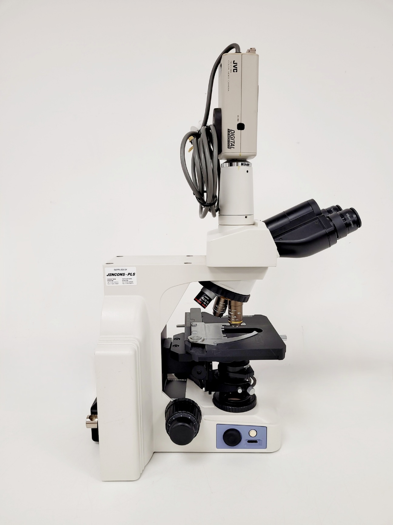 Image of Nikon Eclipse E400 Laboratory Research Microscope with 3 x Objectives Lab