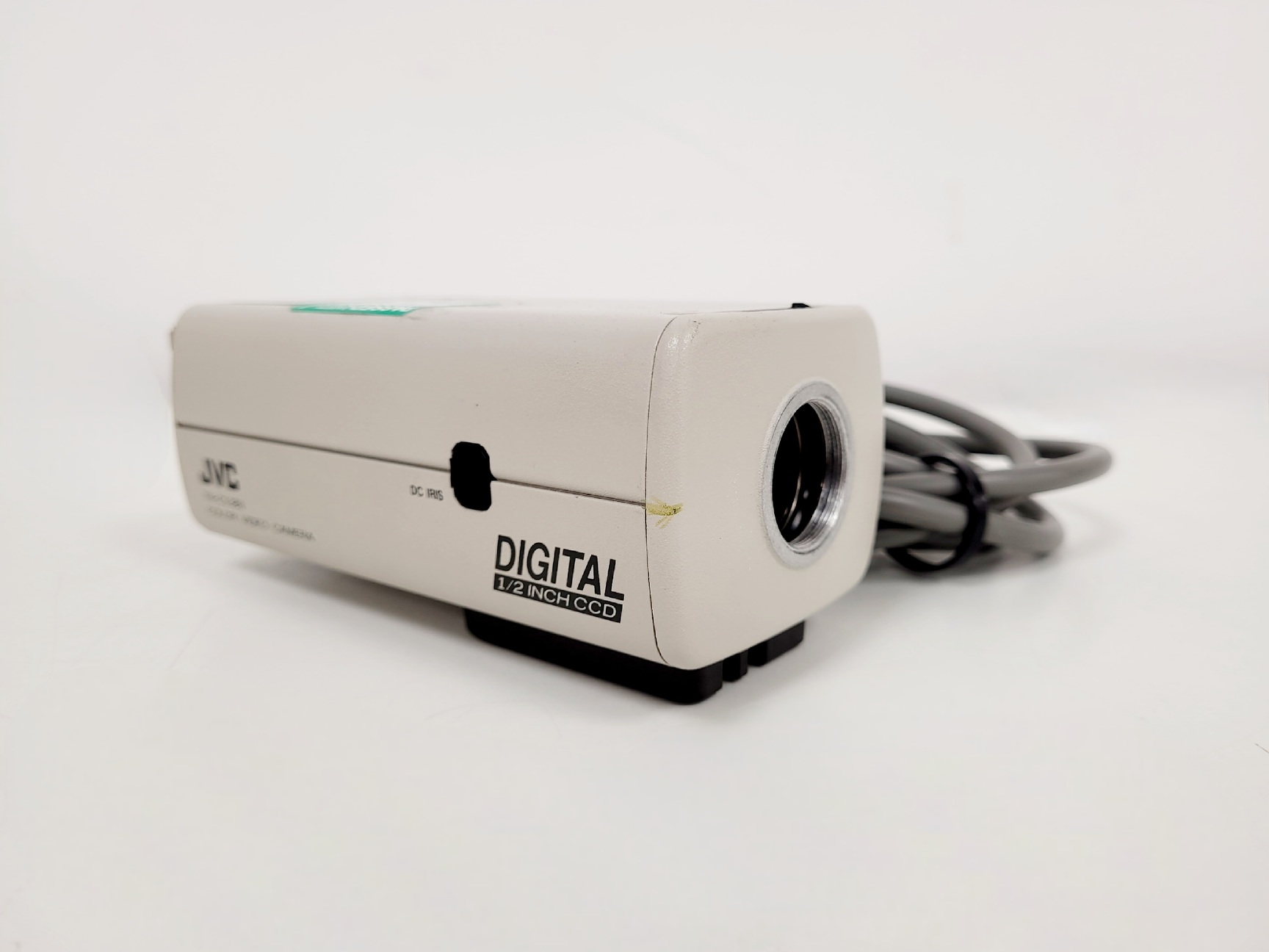 Image of Nikon Eclipse E400 Laboratory Research Microscope with 3 x Objectives Lab