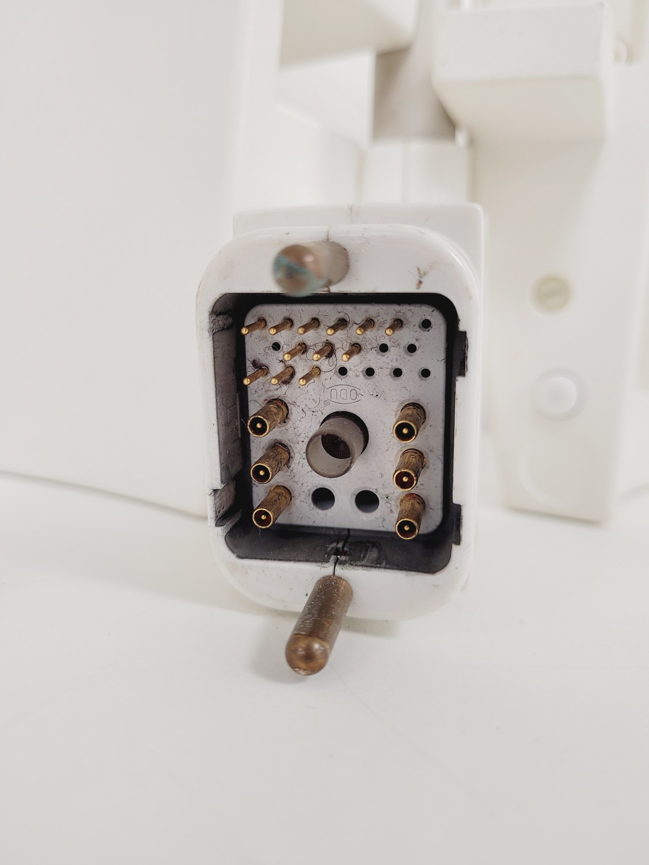 Image of Siemens A TIM Head Coil  3T  Model No. (1P) 08622644 Lab