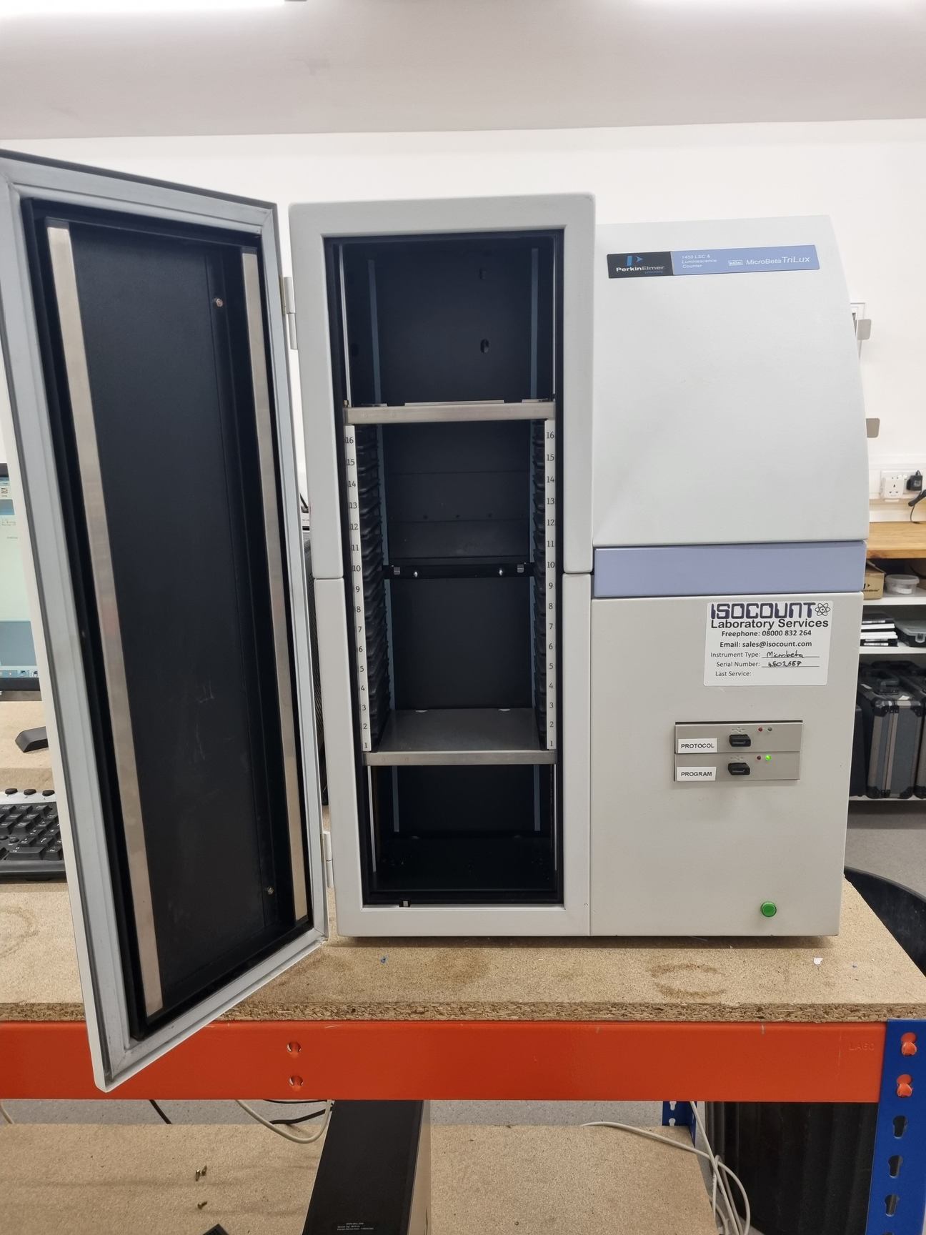 Microbeta MicroBeta TriLux Model:-1450 6 Detector 24/96 Well Scintillation ...