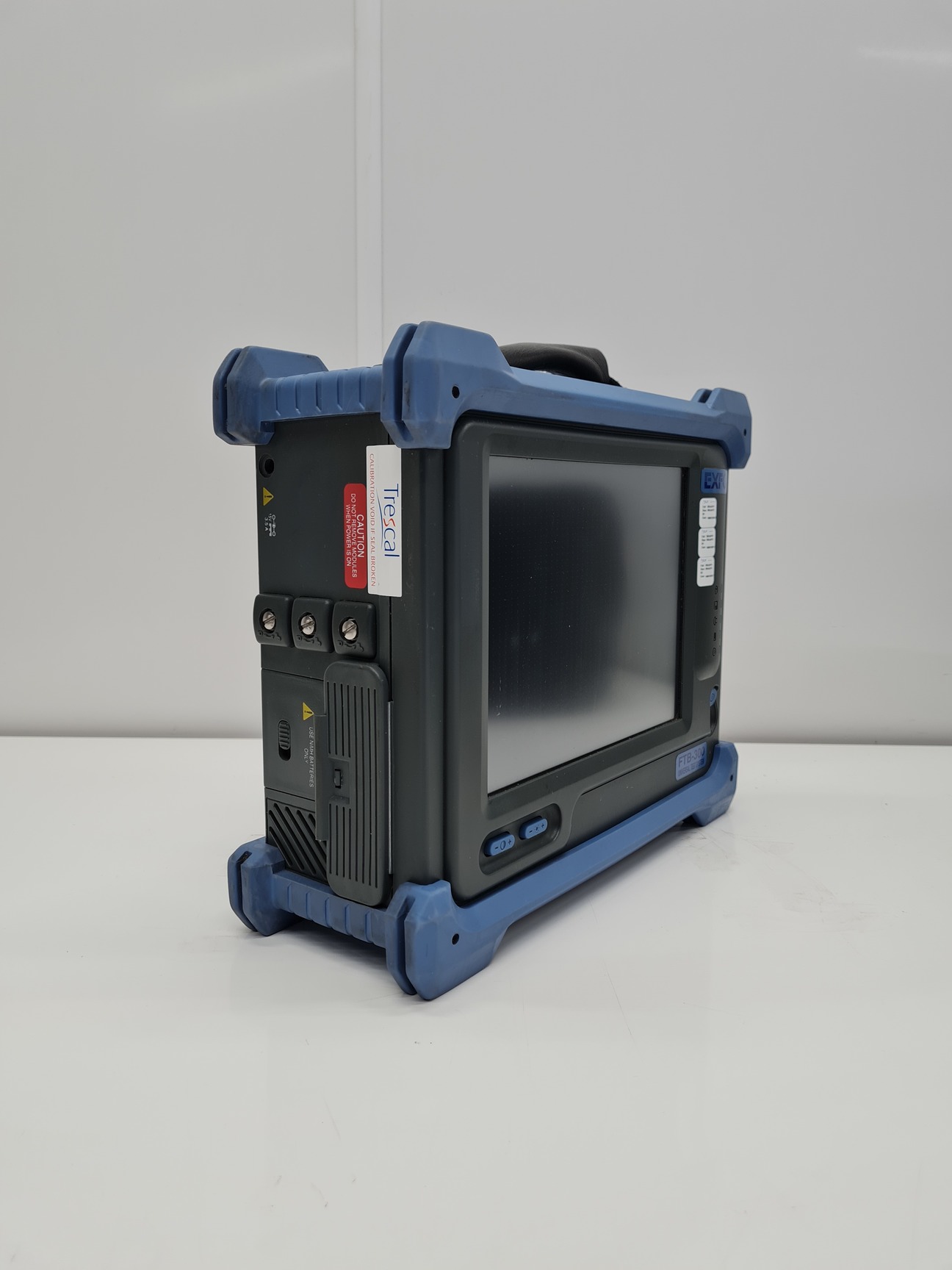 Image of EXFO FTB-300 Universal Test System (UTS) with SM Module Lab