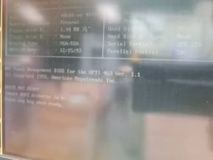Thumbnail image of EXFO FTB-300 Universal Test System (UTS) with SM Module Lab