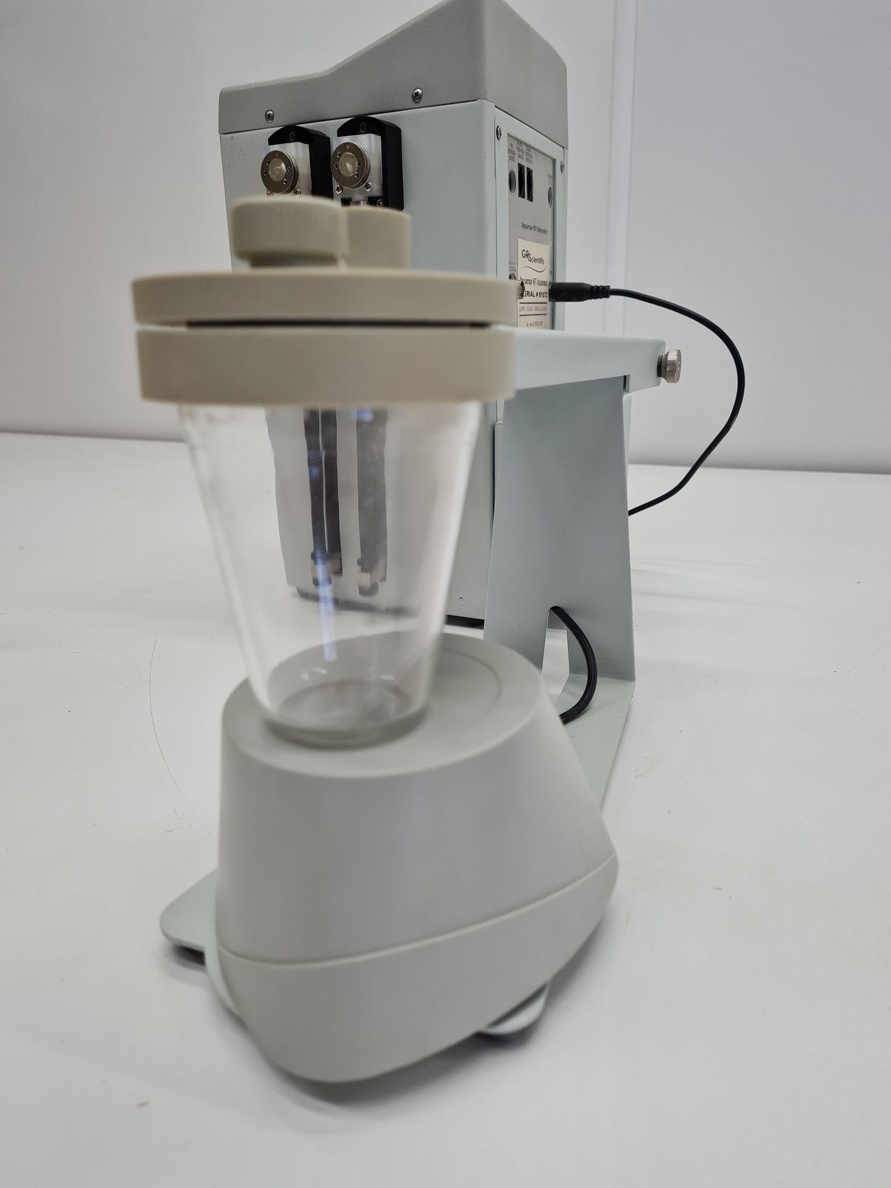 Image of GR Scientific Auqamax KF Volumetric Titration System Lab