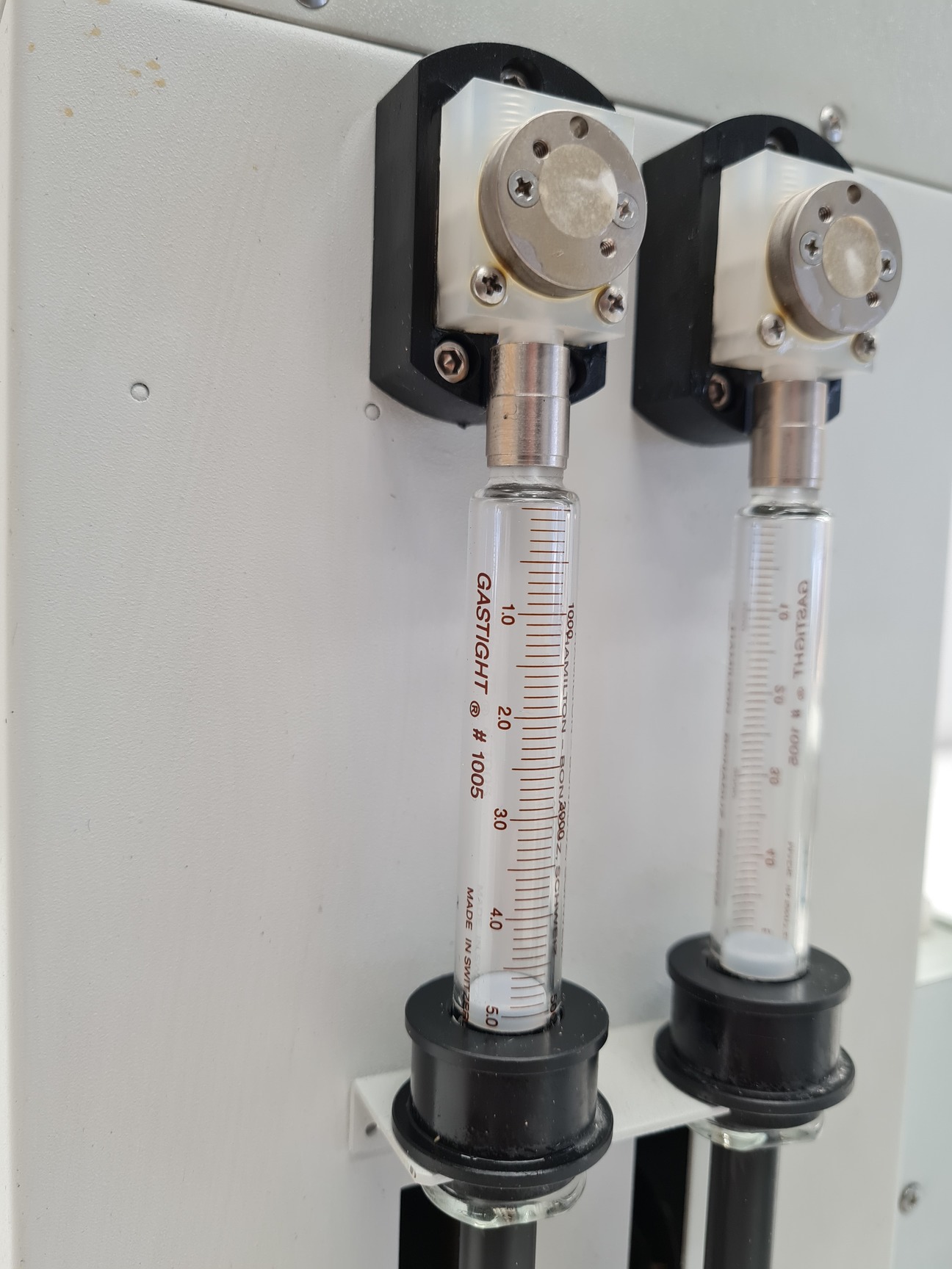 Image of GR Scientific Auqamax KF Volumetric Titration System Lab