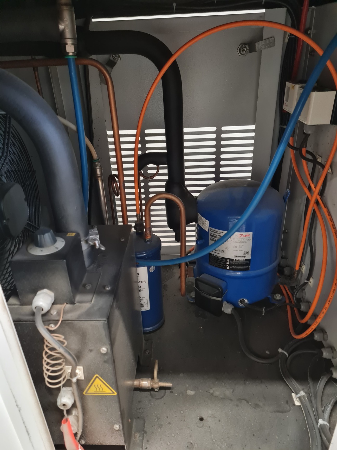 Image of CME Climatic Chamber PAC-120-A-H Laboratory Growth Chamber Lab