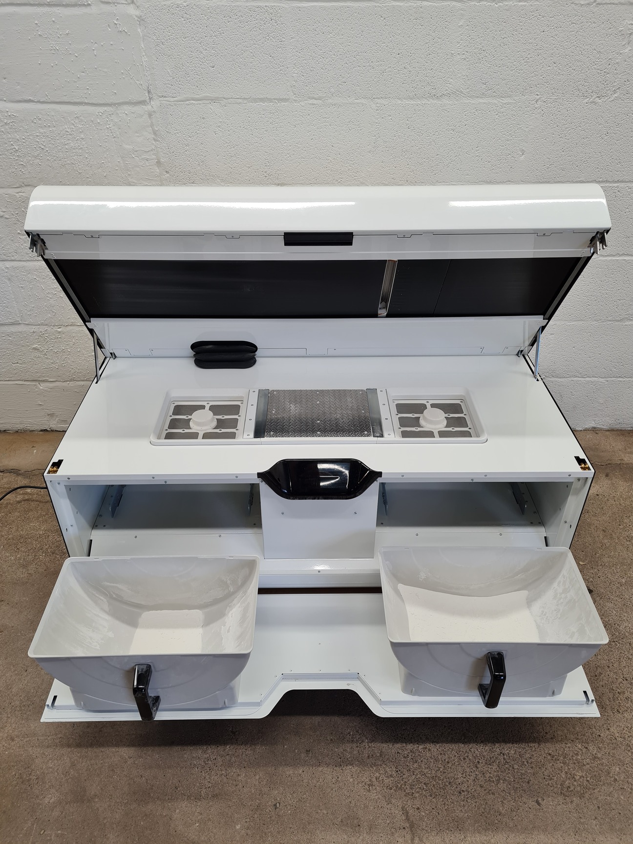 Image of Blueprinter M3 Industrial Selective Laser Sintering (SLS) Low Noise 3D Printer