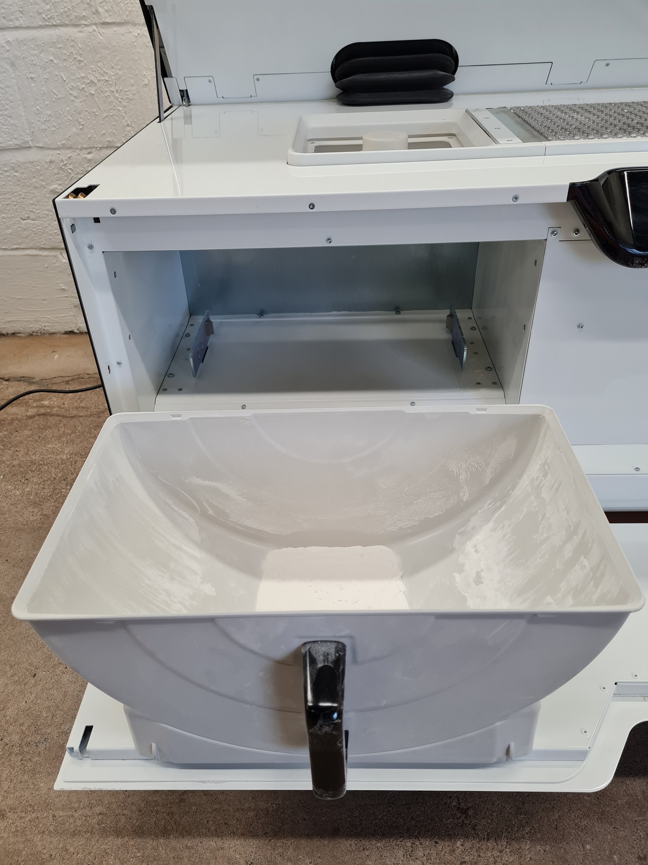 Image of Blueprinter M3 Industrial Selective Laser Sintering (SLS) Low Noise 3D Printer