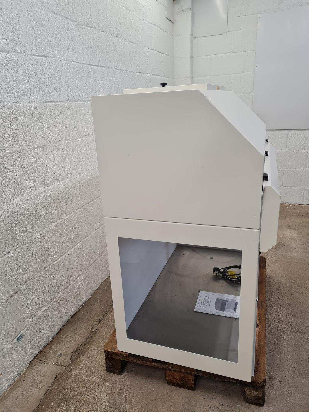 Image of Monmouth Circulaire Vertical Laminar Flow Cabinet & Stand Model: VLF 1200 Lab.