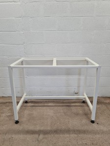 Thumbnail image of Monmouth Circulaire Vertical Laminar Flow Cabinet & Stand Model: VLF 1200 Lab.