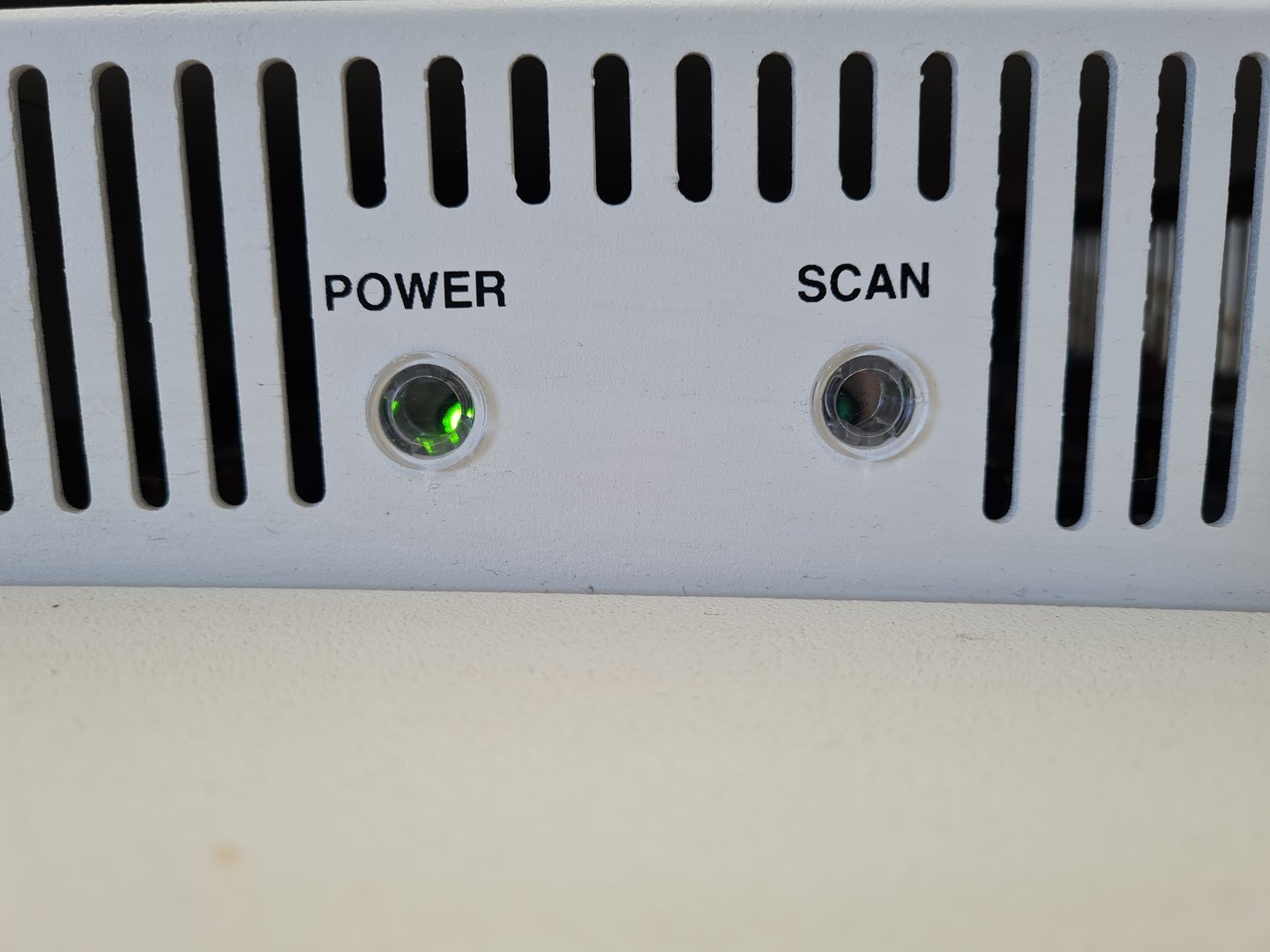 Image of Varian 800 FT-IR Spectrometer Scimitar Series Lab