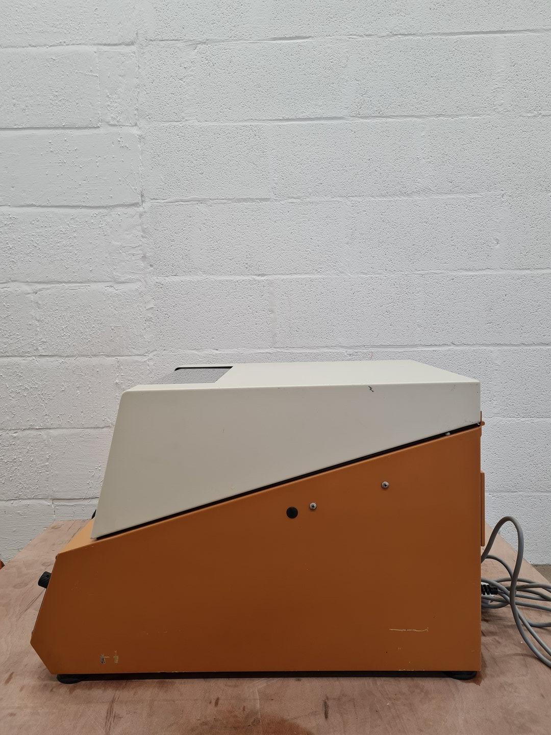 Image of New Brunswick G24 Benchtop Incubator Shaker Lab