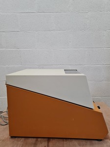 Thumbnail image of New Brunswick G24 Benchtop Incubator Shaker Lab