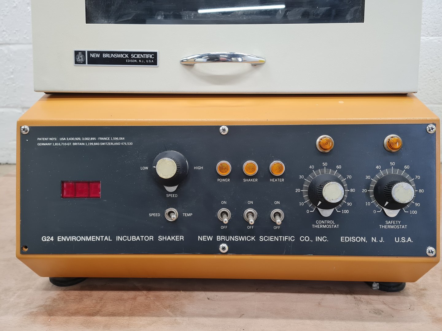 Image of New Brunswick G24 Benchtop Incubator Shaker Lab