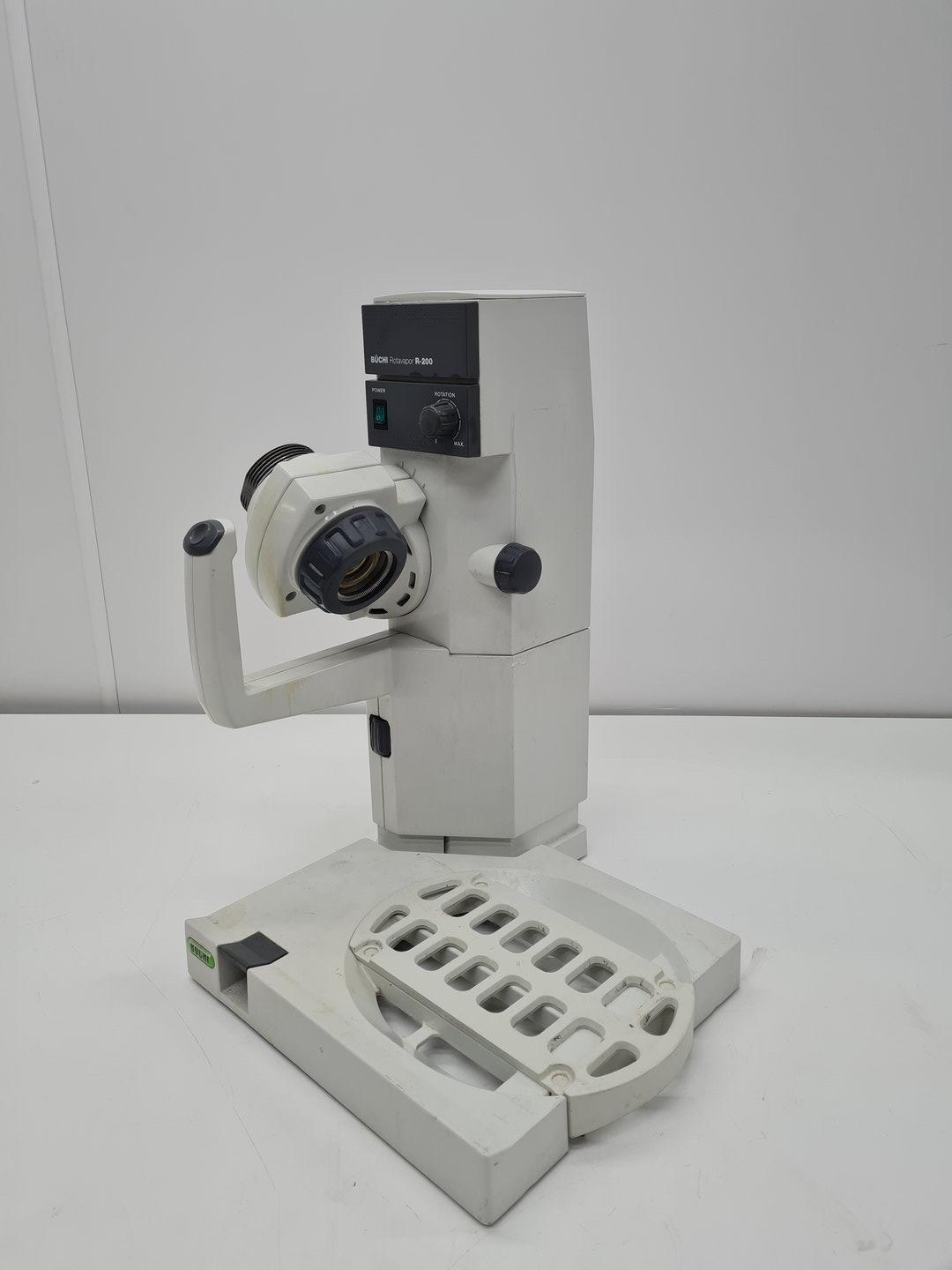 Image of Buchi Rotavapor R-200 Rotary Evaporator Lab