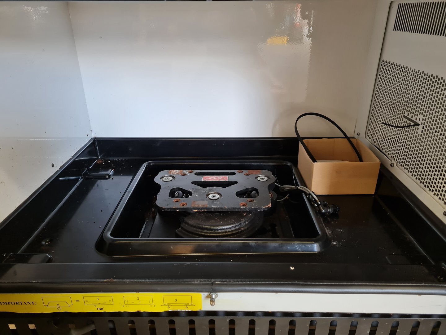 Image of New Brunswick Innova 44 Incubator Shaker - Spares Only Lab
