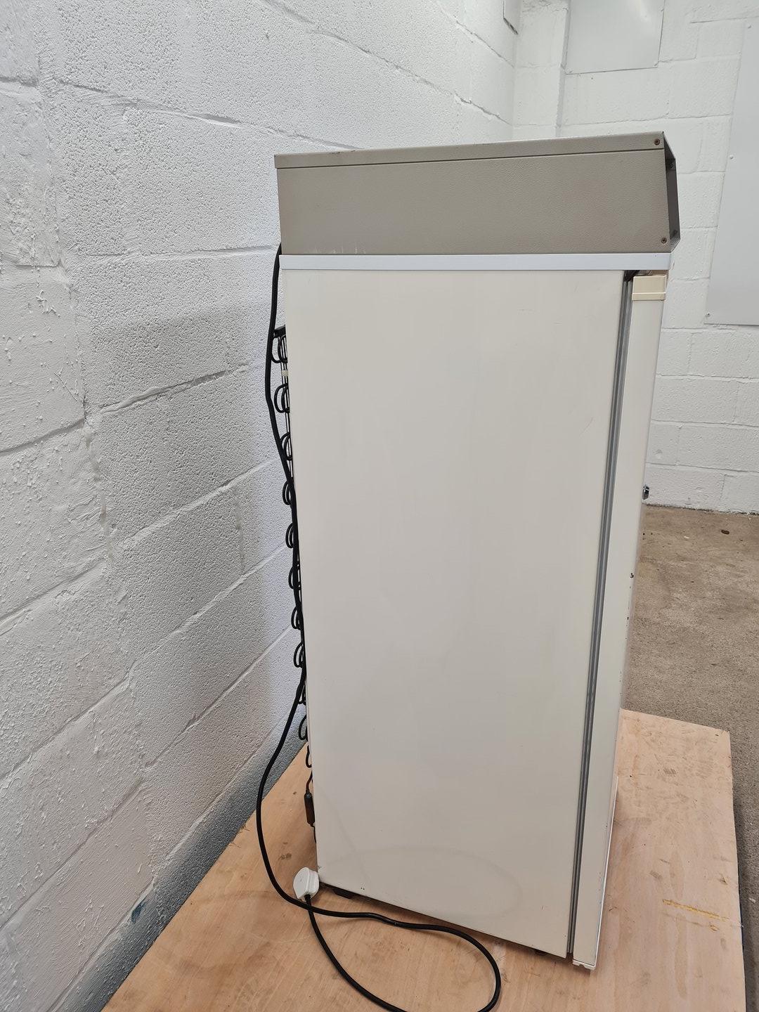 Image of Gallenkamp Digital Cooled Refrigerated Incubator Model: ICI180.WT2.C Lab