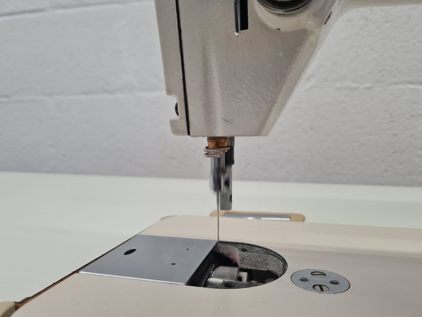 Image of Highlead GC1088 M High Speed Single Needle Industrial Sewing Machine