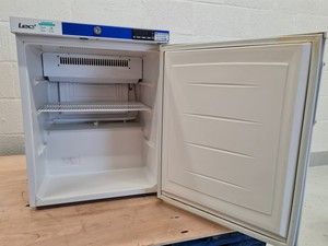 Thumbnail image of Lec Pharmacy Refrigeration PE 207 Laboratory Refrigerator Lab