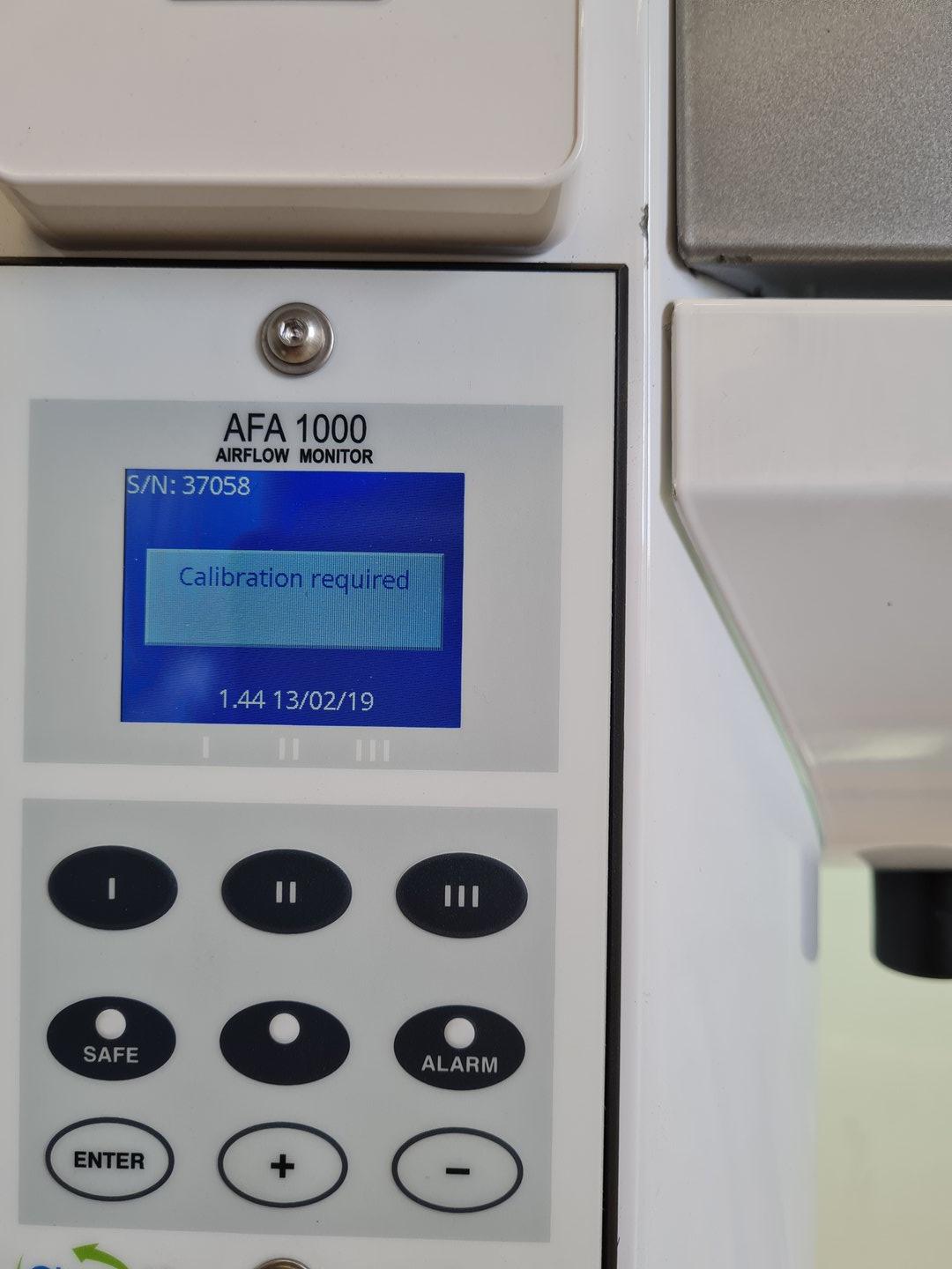 Image of Clean Air Recirculating Fume Cupboard with Water Filtration System Lab