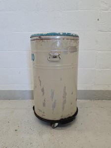 Thumbnail image of MVE XLC 230 Liquid Nitrogen Dewar Lab