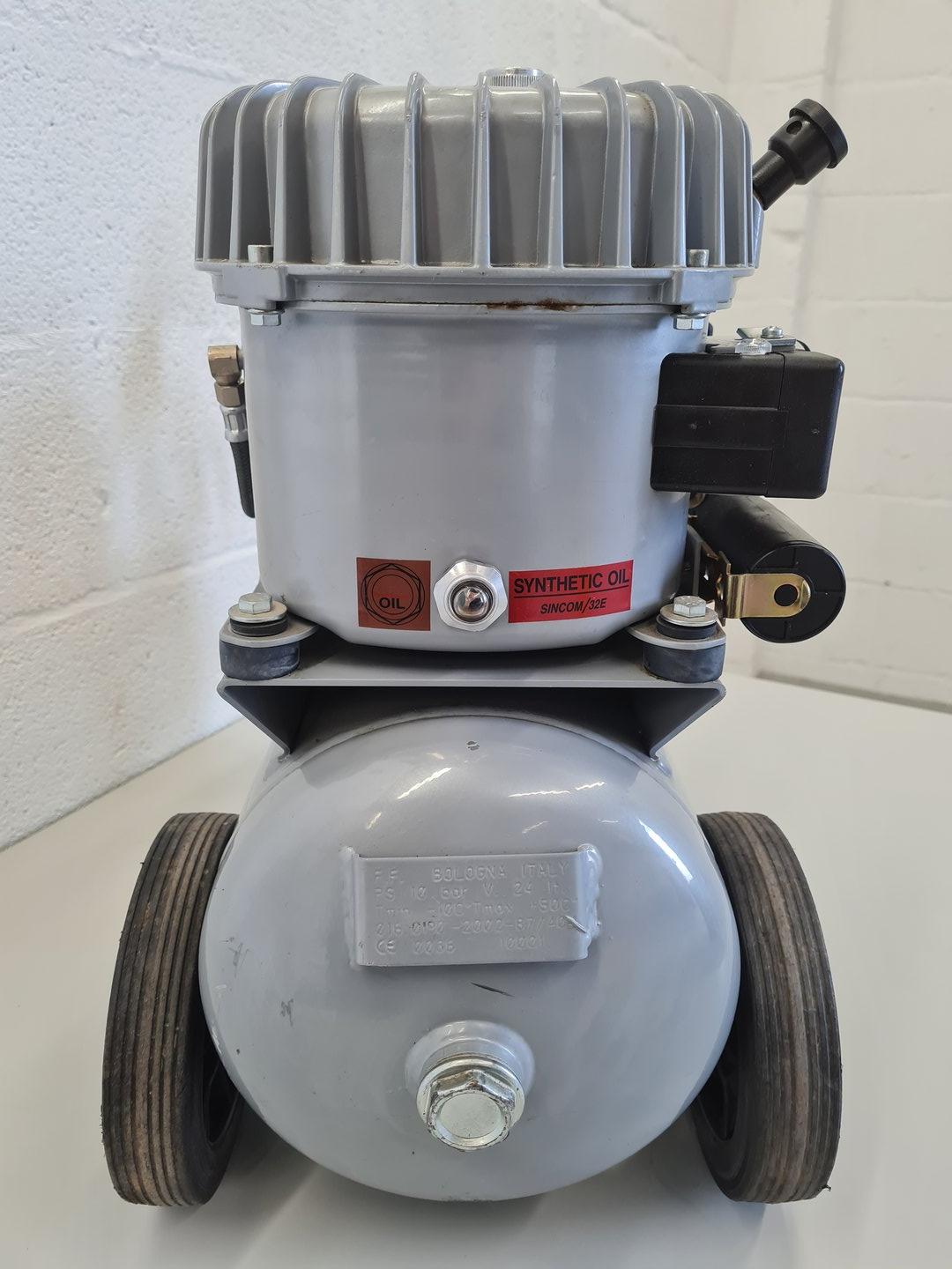 Image of Panther Lab Air Compressor Model: CW 100/24 AL 