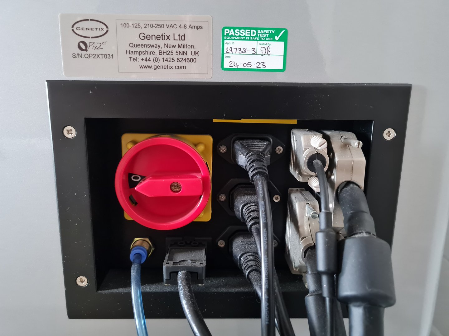 Image of Genetix Qpix2XT Benchtop Colony Picker with Software & Accessories