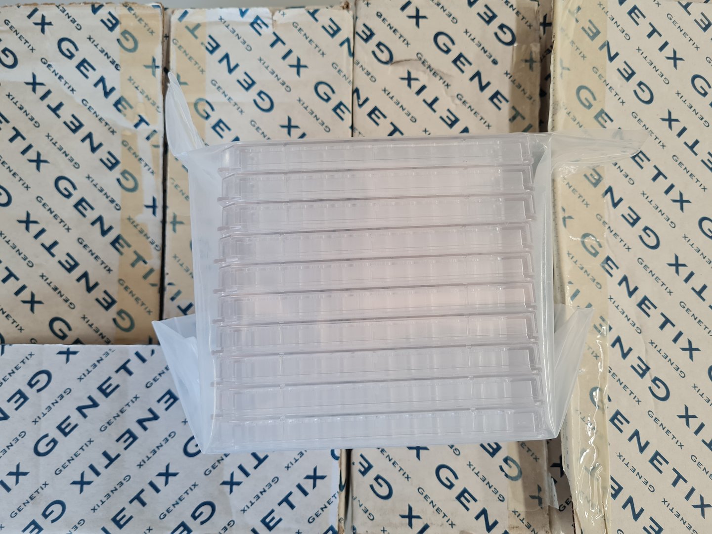 Image of Genetix Qpix2XT Benchtop Colony Picker with Software & Accessories