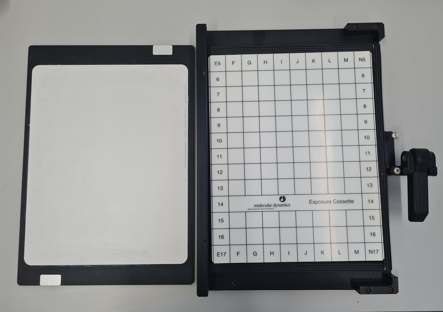 Image of 3 x Molecular Dynamics Screen Phosphor Kodak Storage 20x25cm HD Screen 35x43cm 