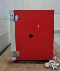 Thumbnail image of Climatic Systems LTD Model MTN68LR Laboratory Oven Lab