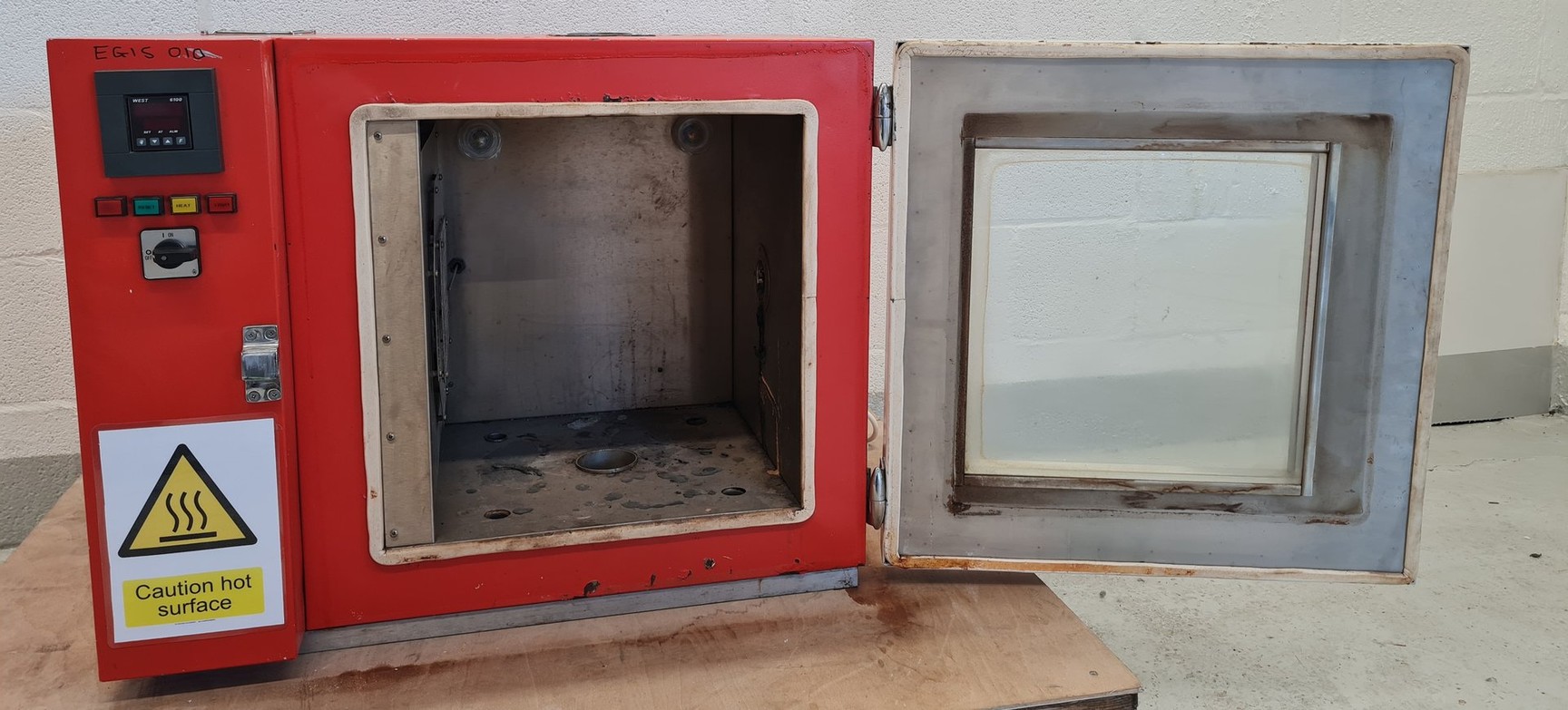 Image of Climatic Systems LTD Model MTN68LR Laboratory Oven Lab