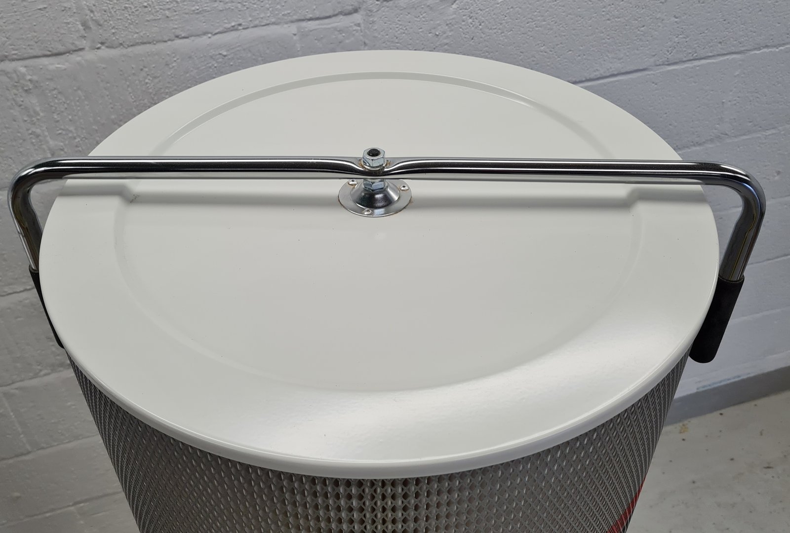 Image of Axminster 310451 Workshop Dust Extractor