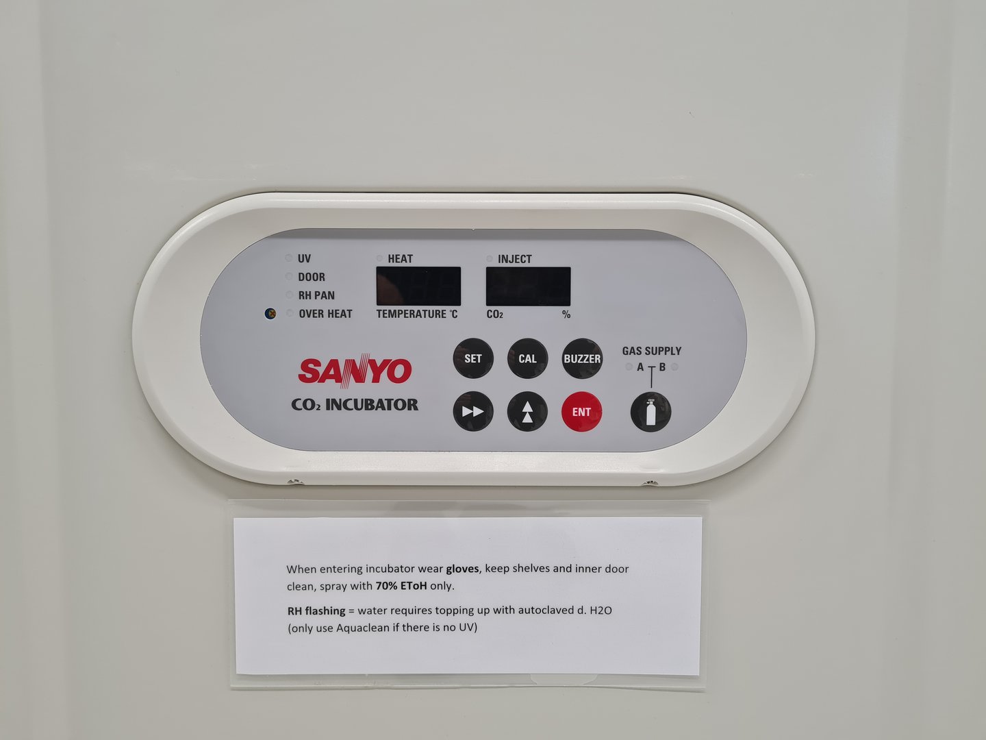 Image of Sanyo CO2 MCO-18AIC UV IR Laboratory Incubator Lab