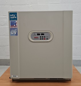 Thumbnail image of Sanyo CO2 MCO-20AIC Laboratory Incubator Lab