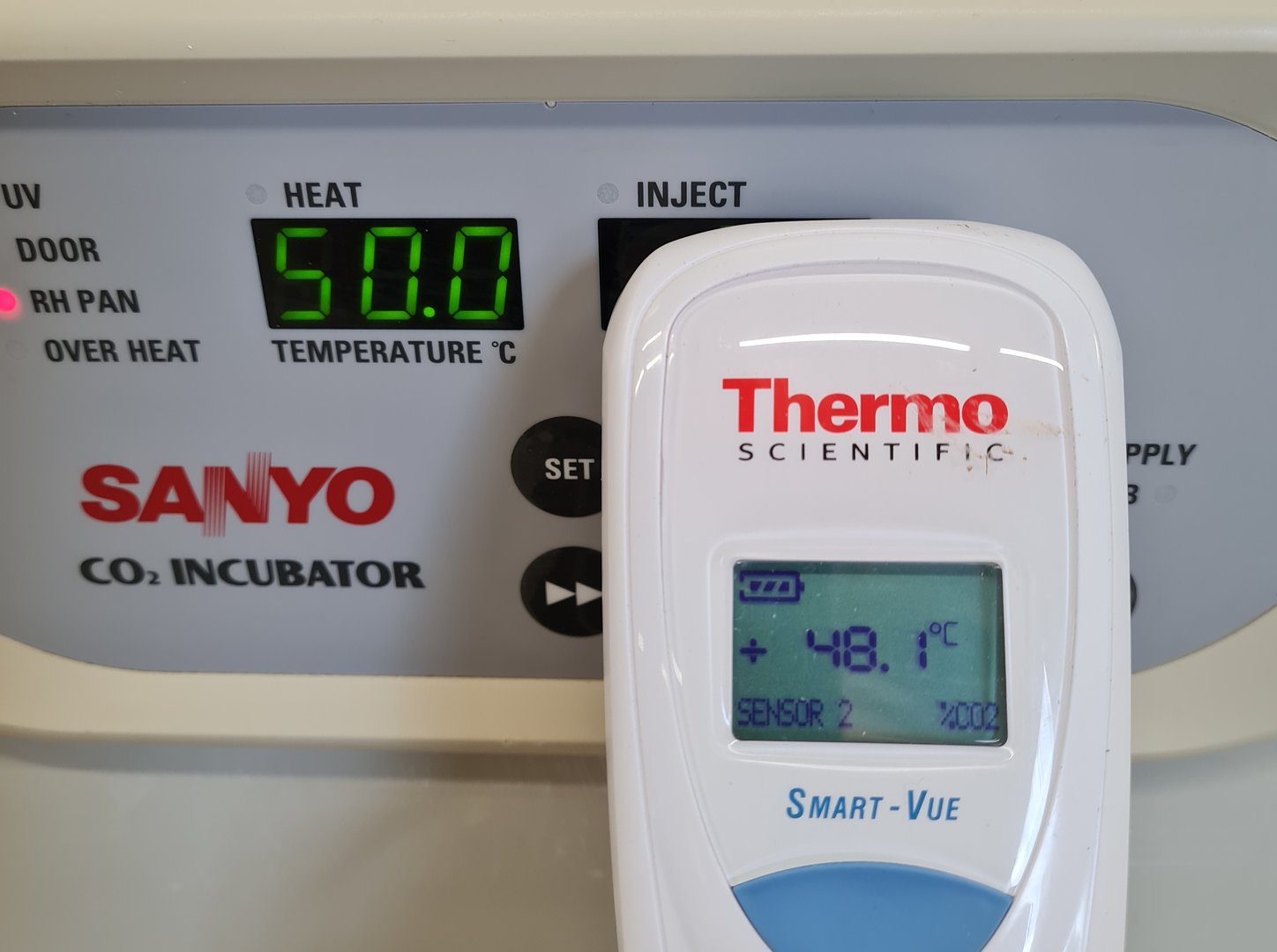 Image of Sanyo MCO-18AIC Laboratory Incubator CO2 Lab