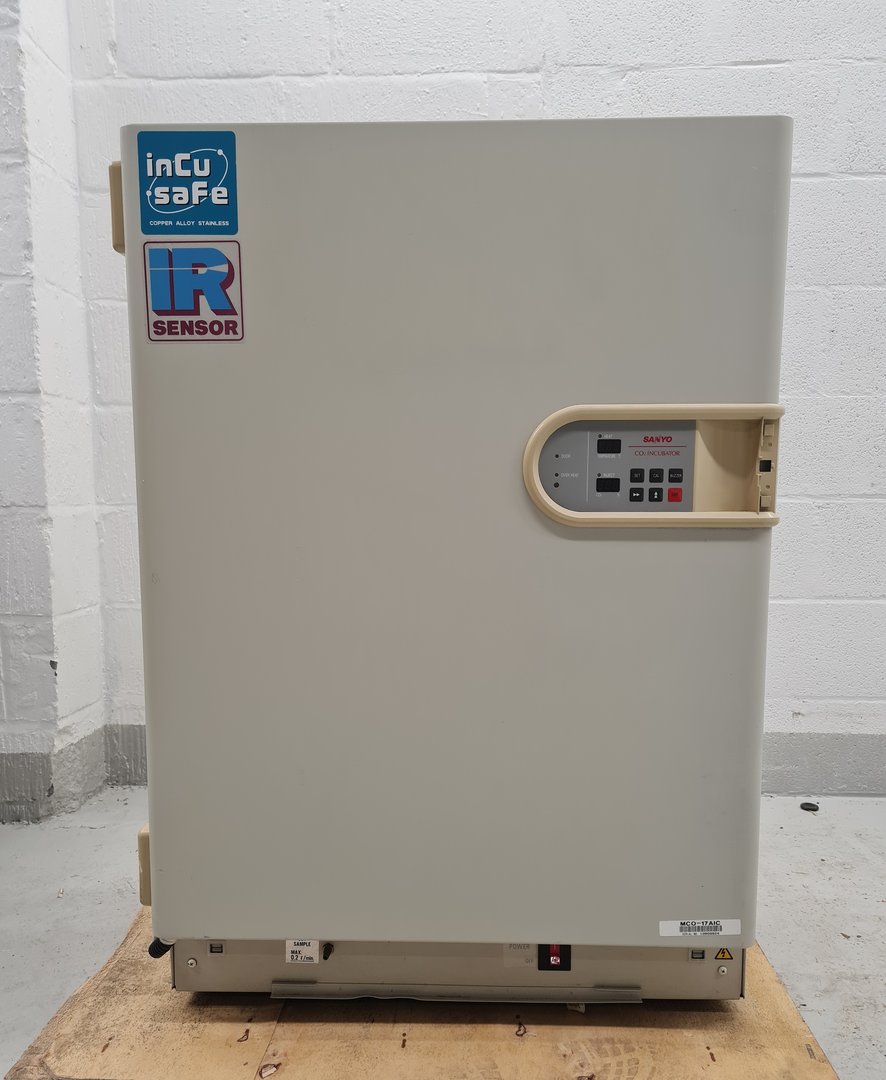 Image of Sanyo CO2 Laboratory Incubator MCO-17AIC IR Lab