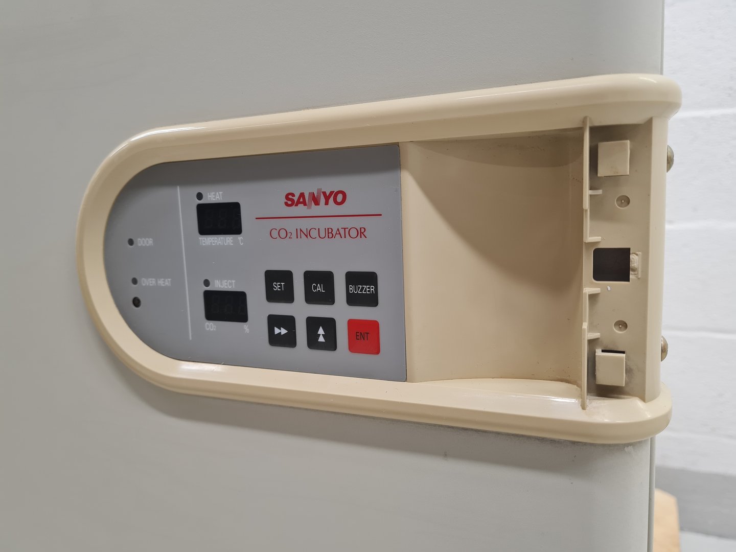 Image of Sanyo CO2 Laboratory Incubator MCO-17AIC IR Lab