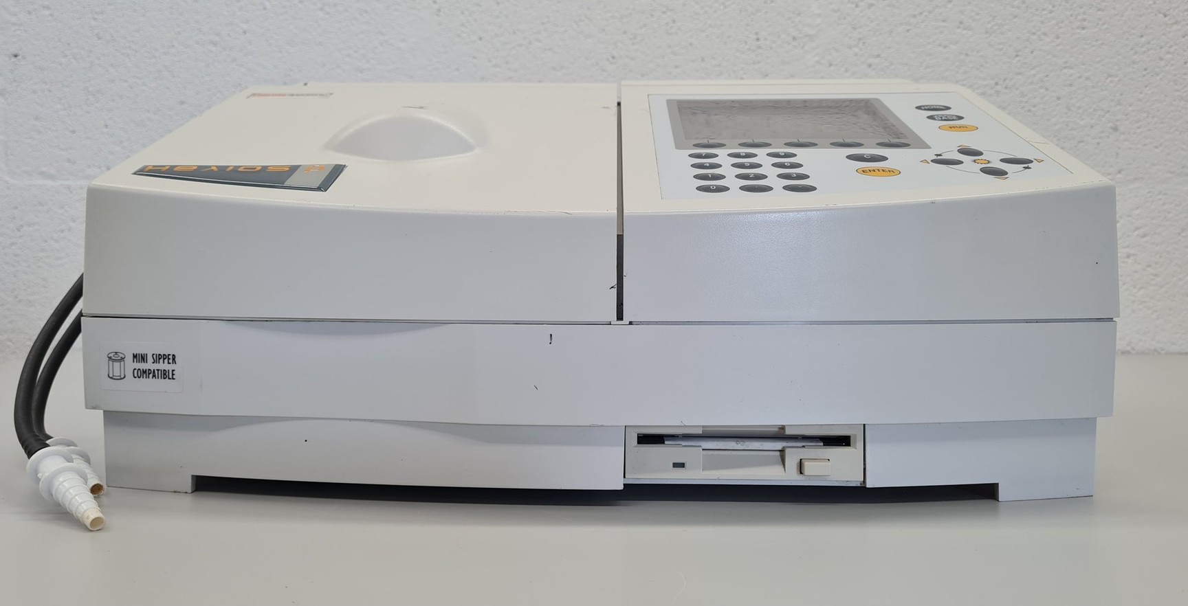 Image of Thermo Spectronic Helios Beta UV/VIS Spectrophotometer Lab
