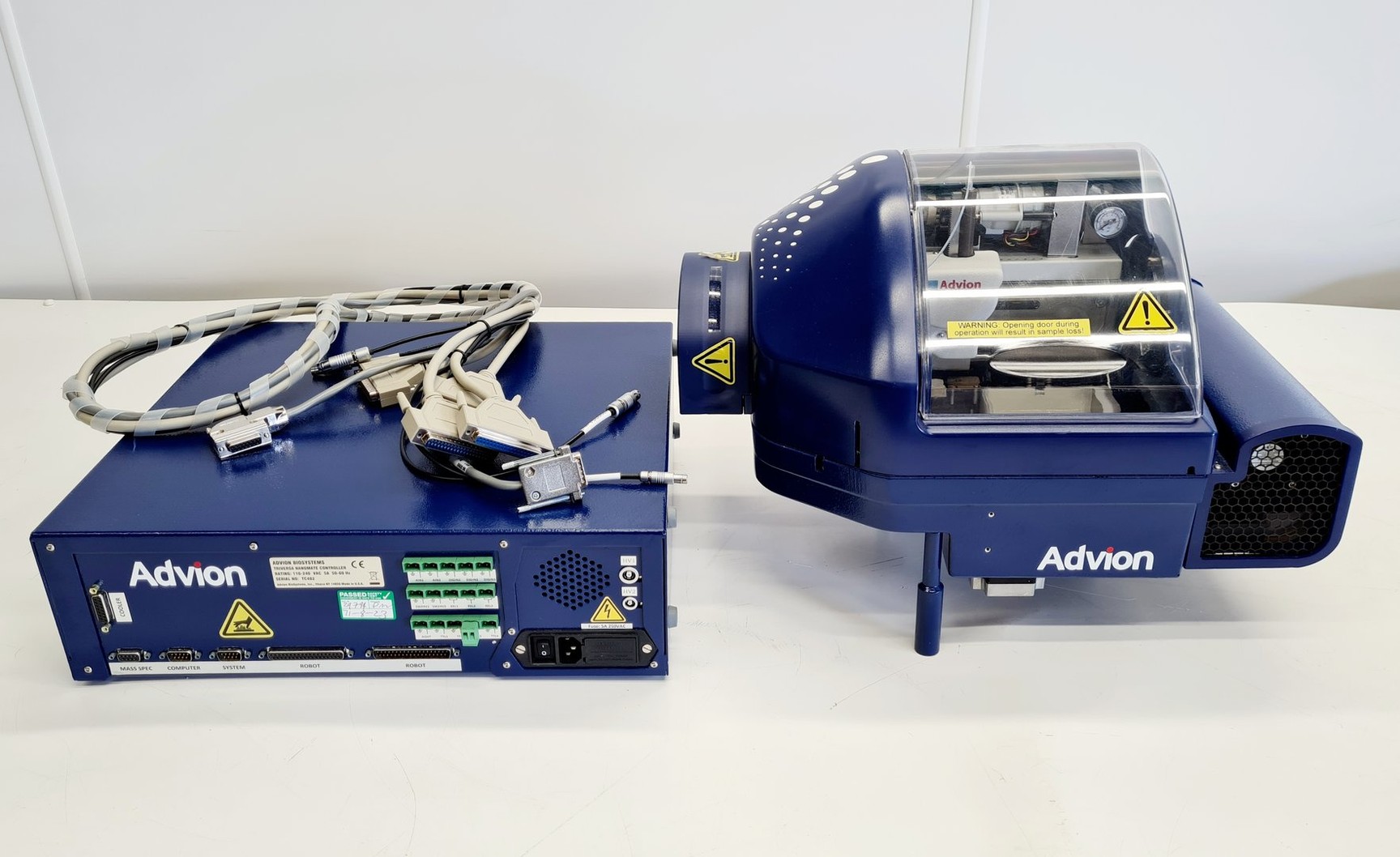 Image of Advion Biosystems Triversa Nanomate Robot + Controller Lab
