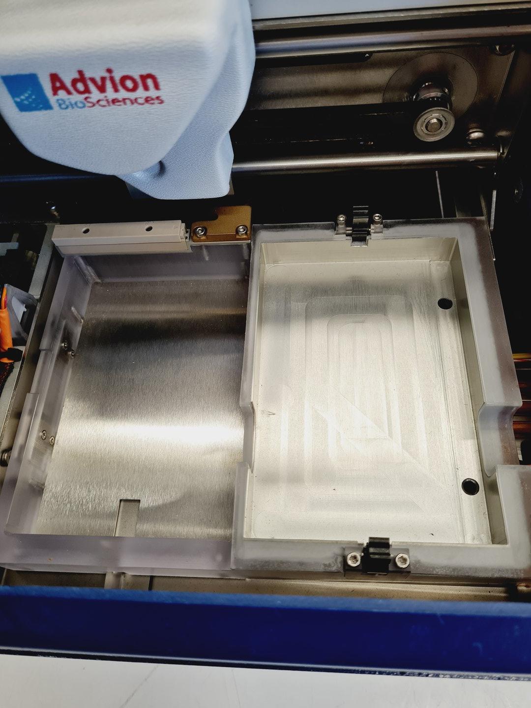 Image of Advion Biosystems Triversa Nanomate Robot + Controller Lab
