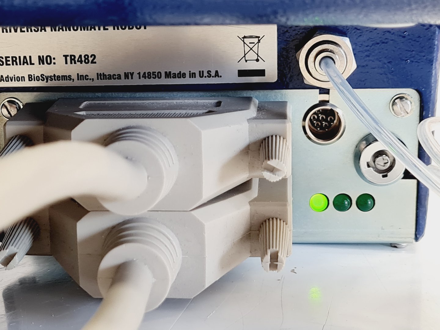 Image of Advion Biosystems Triversa Nanomate Robot + Controller Lab
