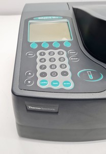 Thumbnail image of Thermo Spectronic Genesys 10 VIS Spectrometer Lab