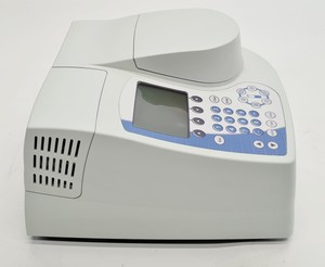 Thumbnail image of Thermo Scientific Genesys 10S VIS Spectrometer Lab