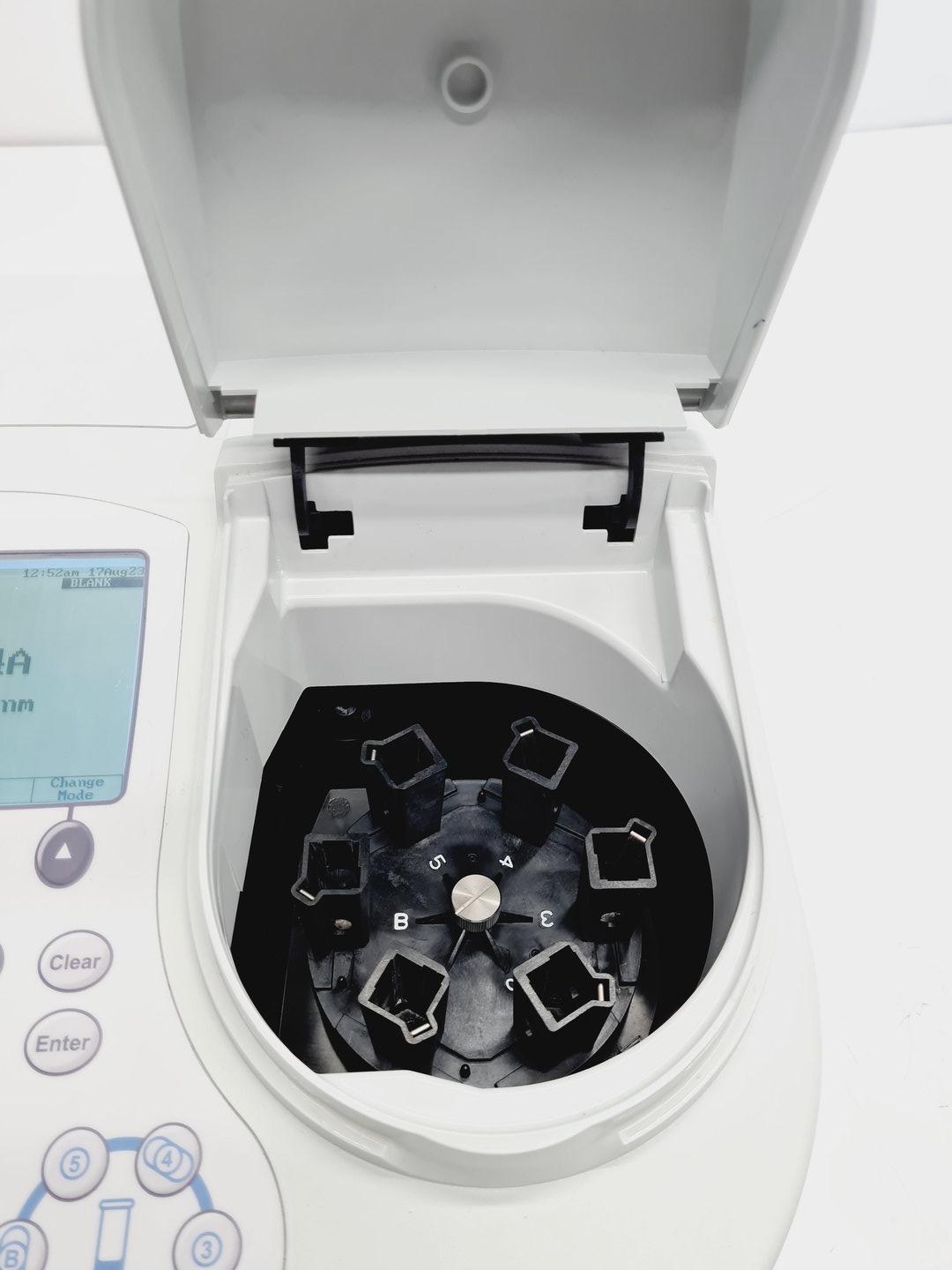 Image of Thermo Scientific Genesys 10S VIS Spectrometer Lab
