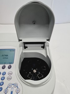 Thumbnail image of Thermo Scientific Genesys 10S VIS Spectrometer Lab