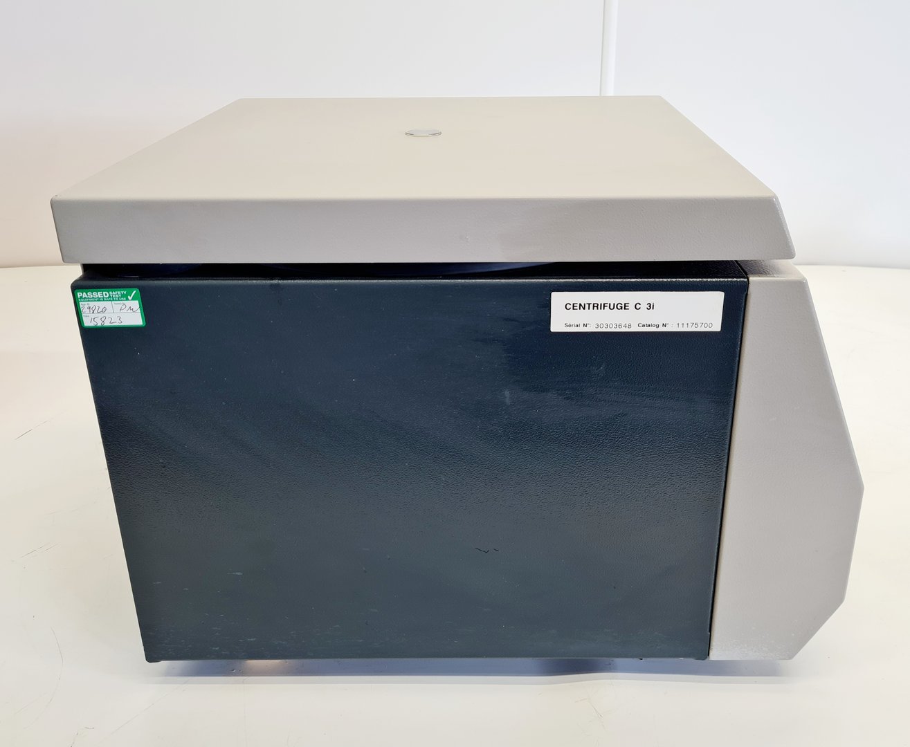 Image of Jouan C3i Benchtop Centrifuge 